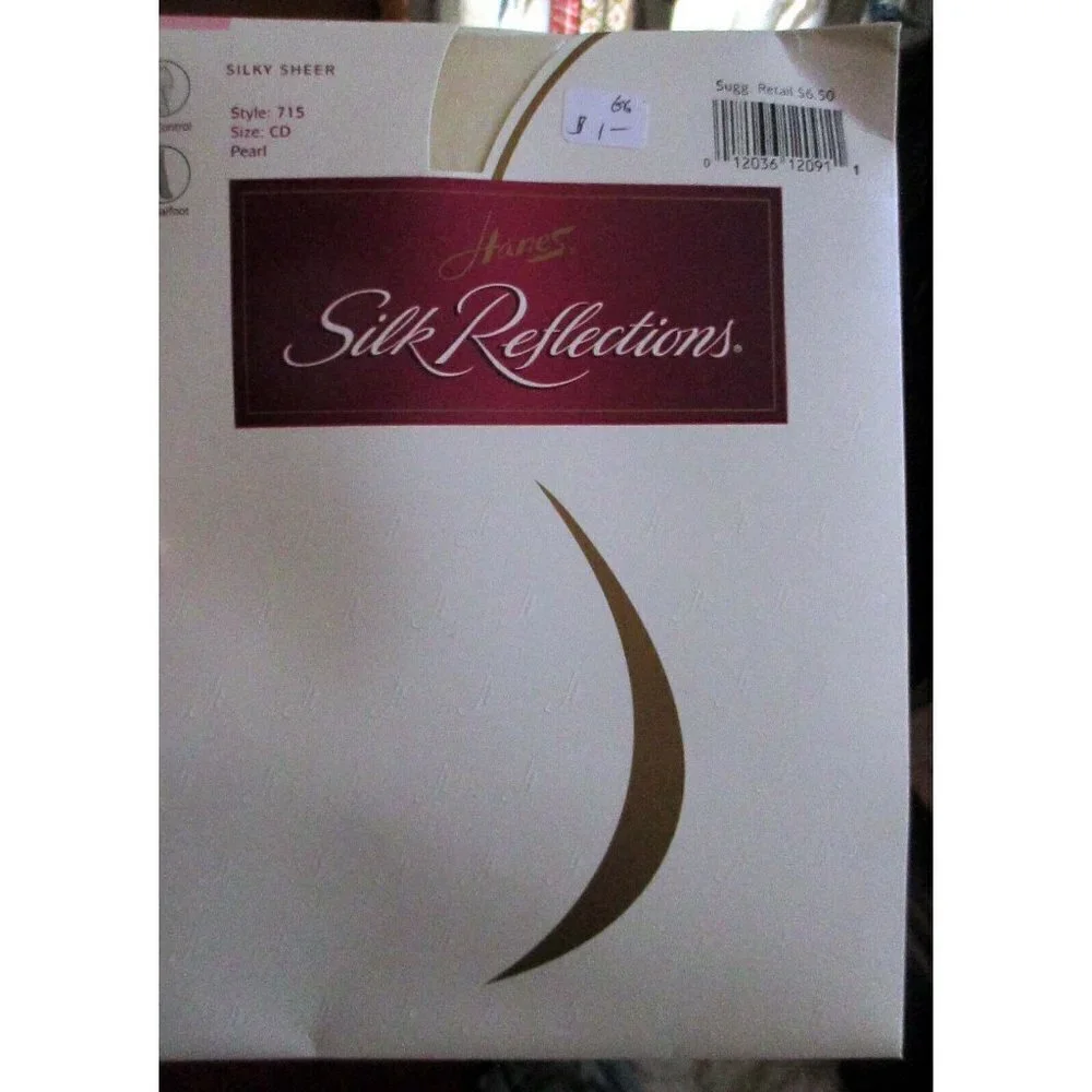 Panty Hose  Hanes Silk Reflections Silky Sheer 715 CD Pearl White Non Control